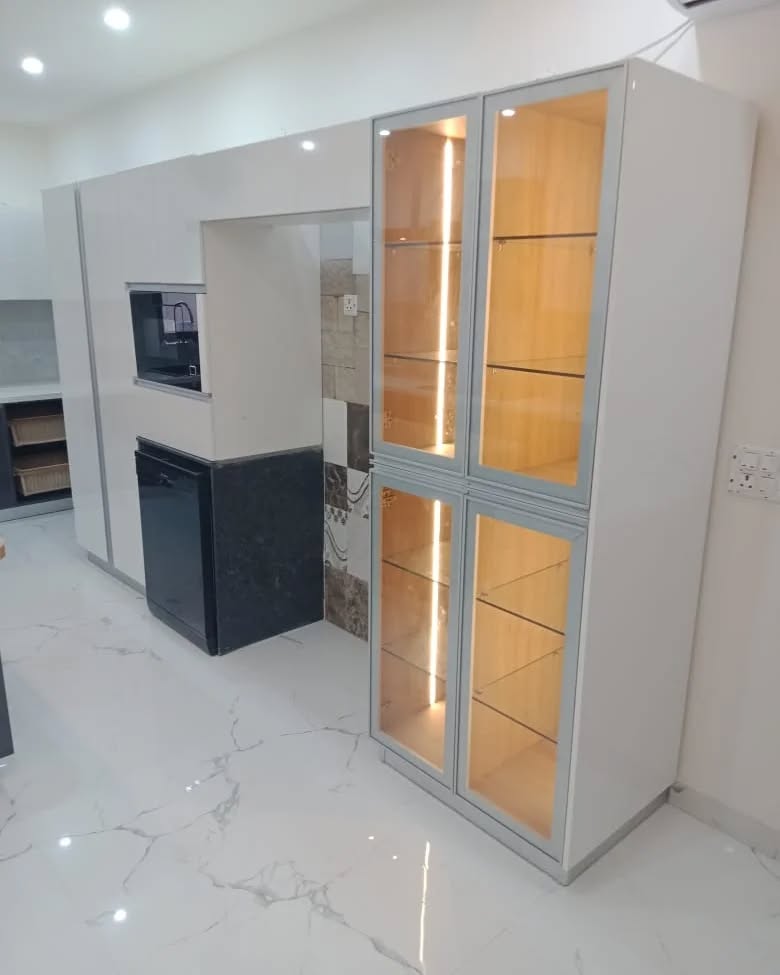 Image gallery marquee